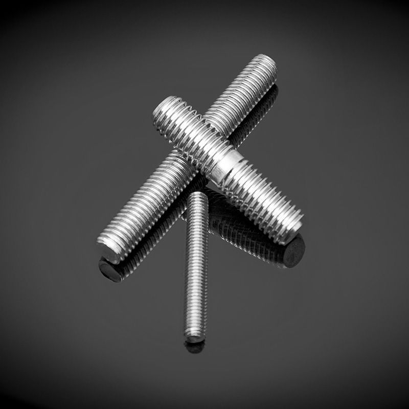 Șurub dublu din oțel inoxidabil DIN 835